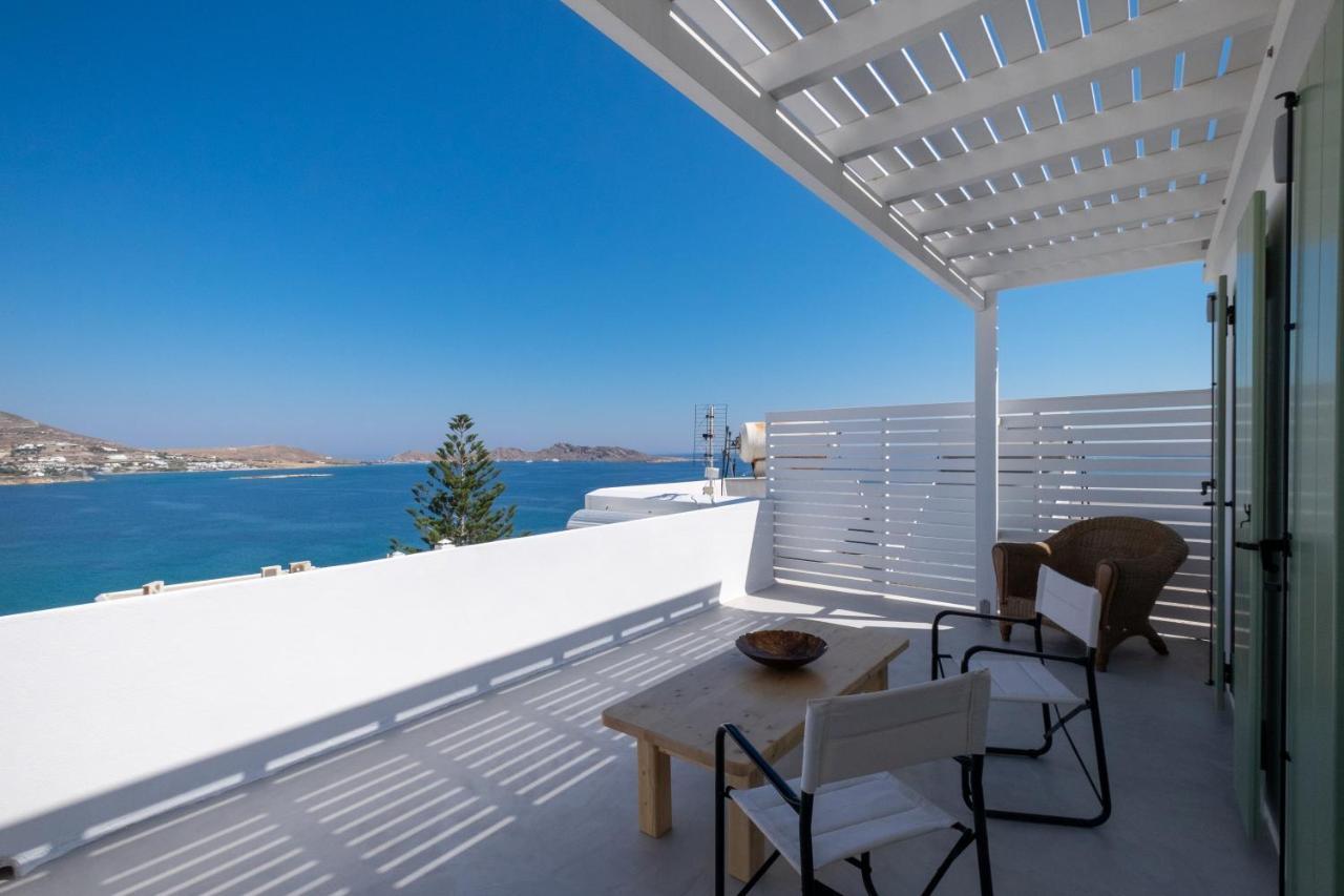 Lorenzo Studios And Suites Paros Naousa Exteriör bild
