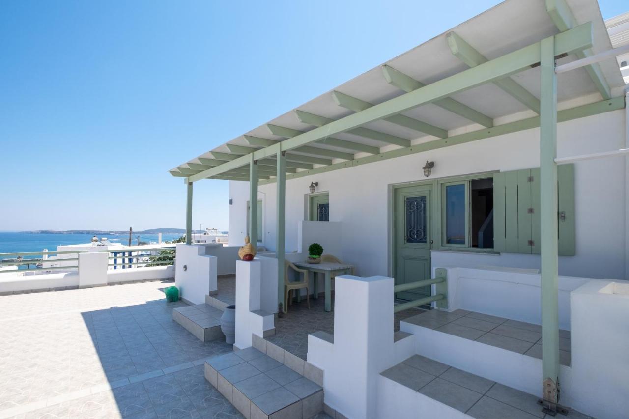 Lorenzo Studios And Suites Paros Naousa Exteriör bild