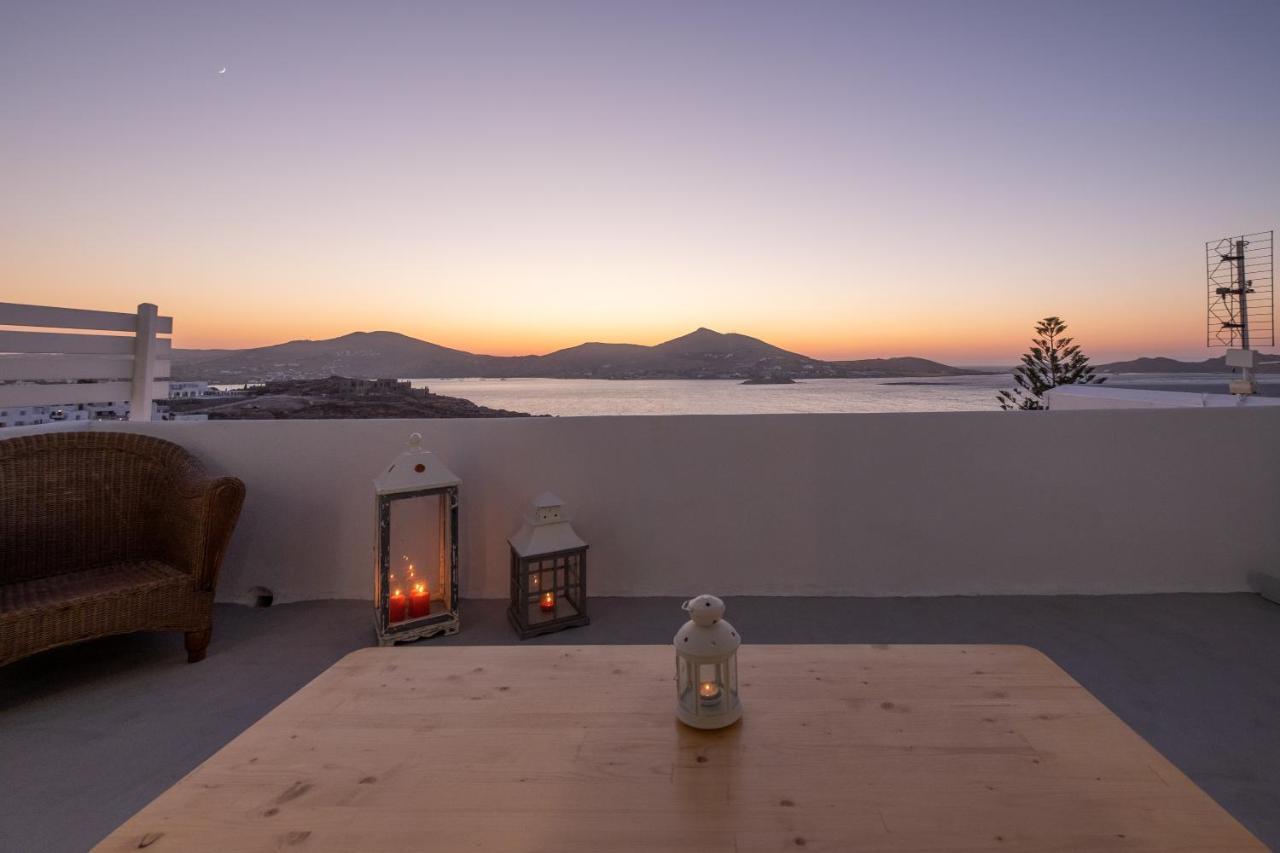 Lorenzo Studios And Suites Paros Naousa Exteriör bild